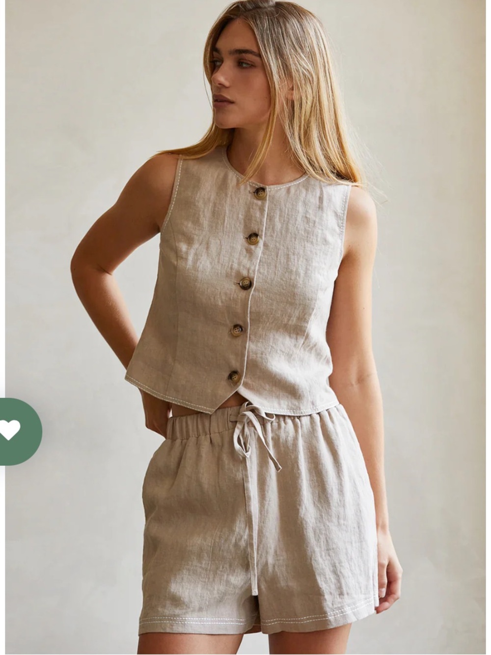 NWT Crescent Donnie Contrast Stitch Linen Shorts white tan